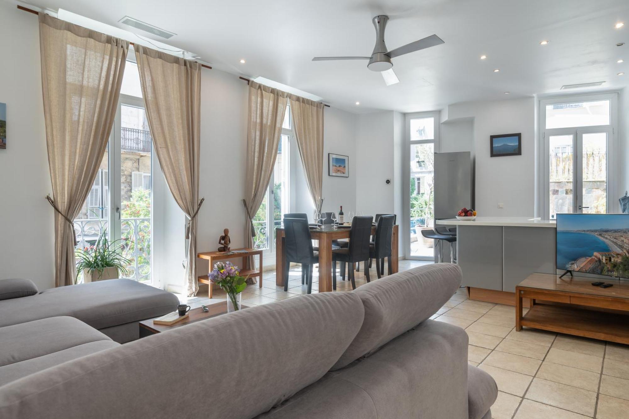 "Le Zen" By Enjoynice, Central Spacious Apartment With Airco, Beach At 10 Min Kültér fotó