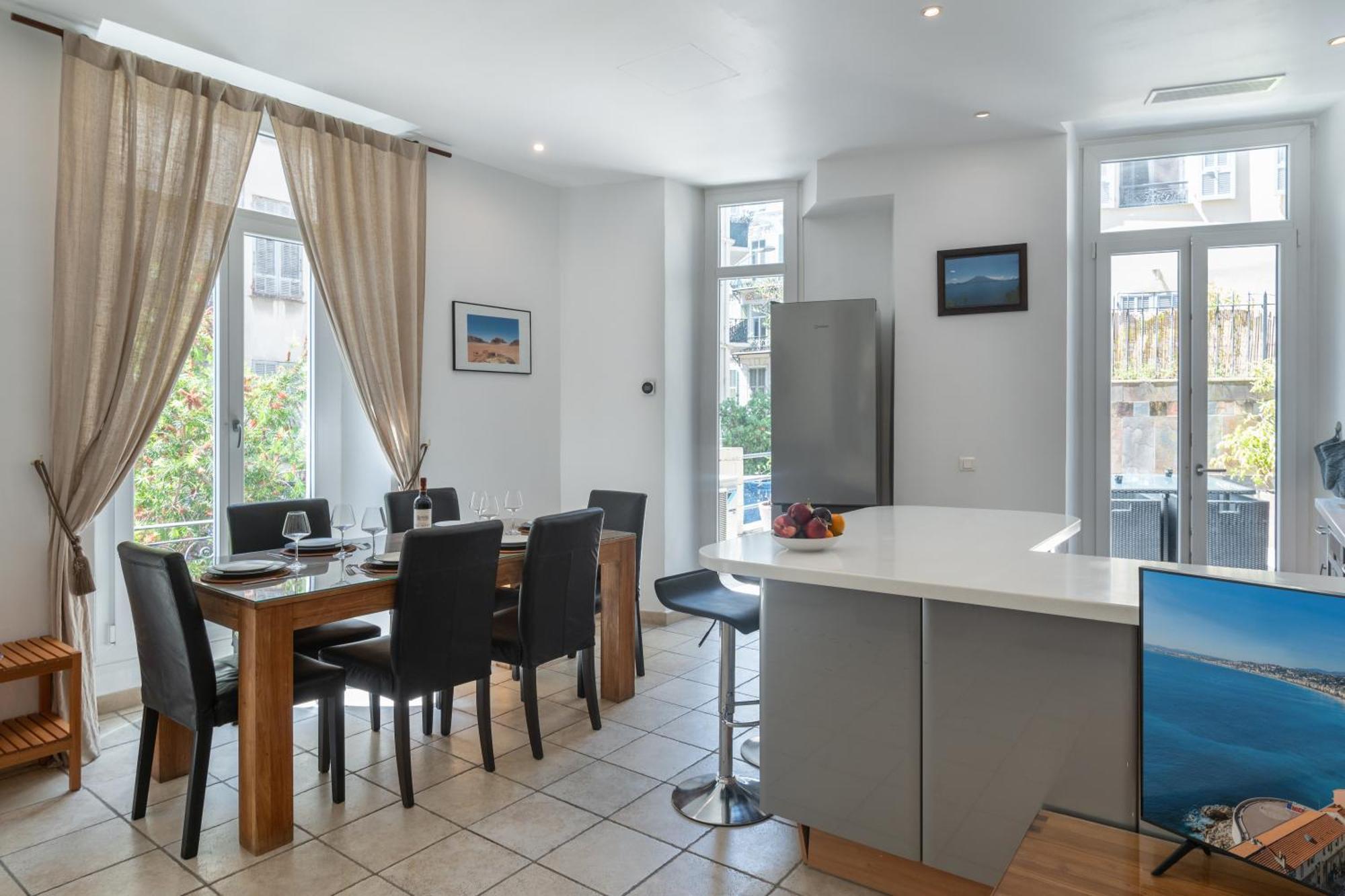 "Le Zen" By Enjoynice, Central Spacious Apartment With Airco, Beach At 10 Min Kültér fotó